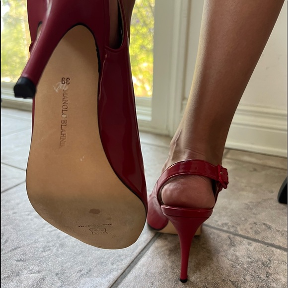 BEAUTIFUL MANOLO BLAHNIK RED PATTEN LEATHER High Heel Open Toe & sling back shoe - Picture 15 of 16